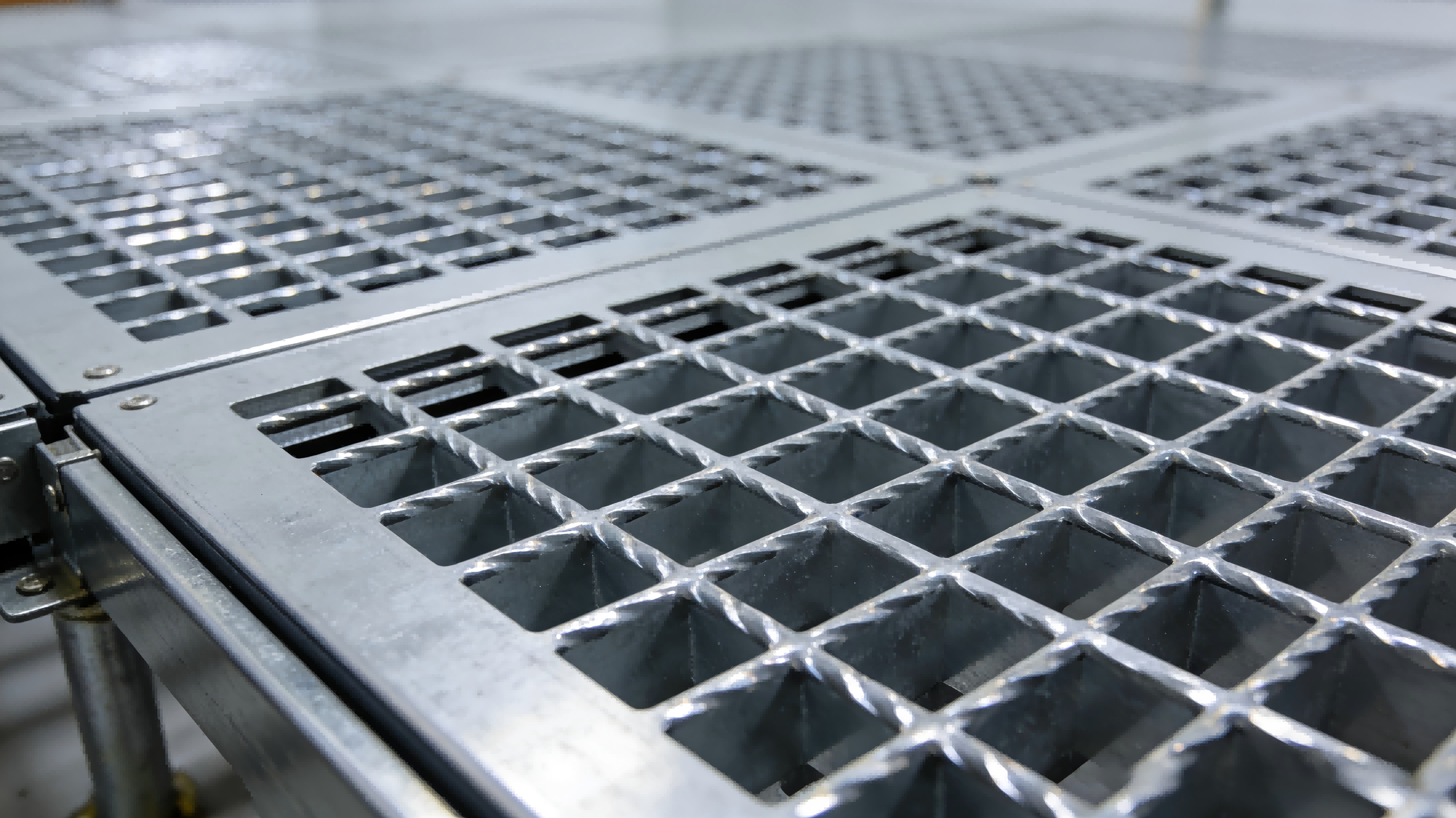 静电地板600×600价格 林德纳 林德纳地板